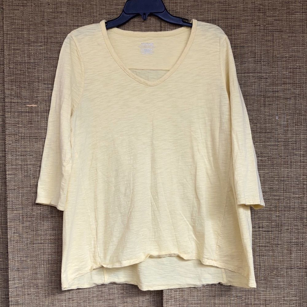 Chico’s cotton blend pale yellow long sleeve tee shirt